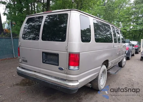 2001 Ford E-350 Super Duty Xl/Xlt z USA, uszkodzony, nr VIN 1FBSS31S71HB54782